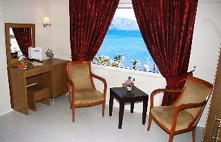 Armar Seaside Hotel 3*